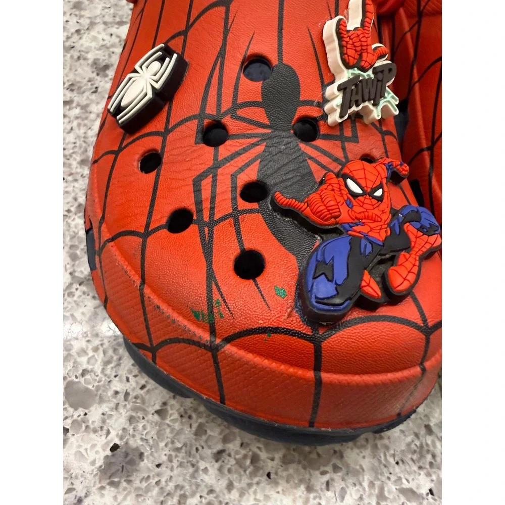 Crocs Big Kids Marvel Spider-Man All-Terrain Clogs w/Jibbitz Charms Size J4